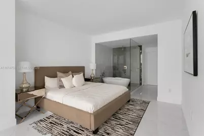 700 NE 24th St #1005, Miami, FL 33137 - Photo 10