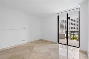 520 Brickell Key Dr, Miami, FL 33131 - Photo 42