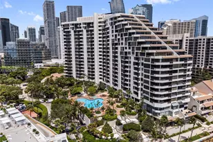 520 Brickell Key Dr, Miami, FL 33131 - Photo 56