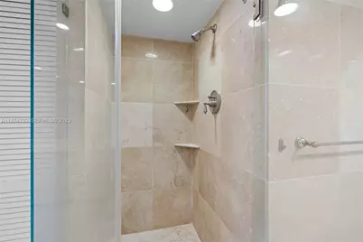 520 Brickell Key Dr #A705, Miami, FL 33131 - Photo 38