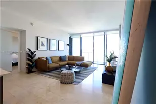 68 SE 6th St, Miami, FL 33131 - Photo 6