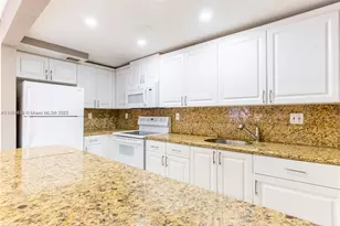 17600 NW 68th Ave, Hialeah, FL 33015 - Photo 6