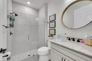 2340 Rollingwood Ct, Oakland Park, FL 33309 - Photo 10