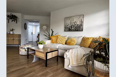 2273 SE 27th Dr #105-F, Homestead, FL 33035 - Photo 8