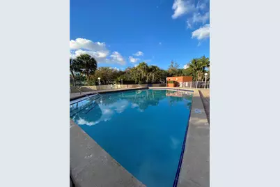 4215 N University Dr #304, Sunrise, FL 33351 - Photo 10