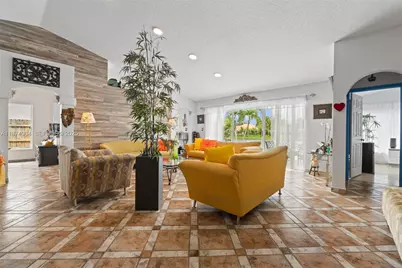 16034 SW 83rd Ter, Miami, FL 33193 - Photo 2