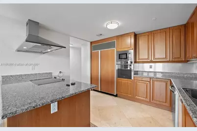 1643 Brickell Ave #1002, Miami, FL 33129 - Photo 12