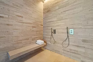 600 72nd St, Miami Beach, FL 33141 - Photo 18