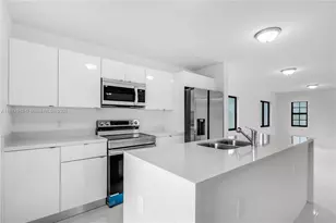 1457 NW 2nd Ave, Florida City, FL 33034 - Photo 4