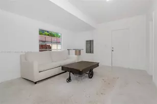 721 NW 6th St, Hallandale Beach, FL 33009 - Photo 1