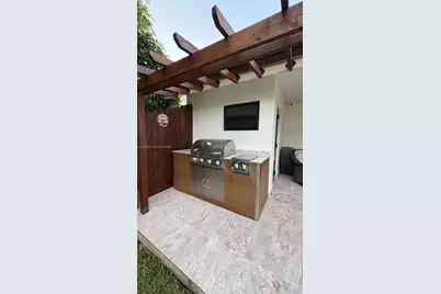 840 NW 134th Ave, Miami, FL 33182 - Photo 12