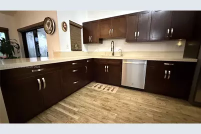 840 NW 134th Ave, Miami, FL 33182 - Photo 28