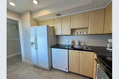 3100 N Palm Aire Dr #709, Pompano Beach, FL 33069 - Photo 16