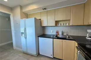 3100 N Palm Aire Dr, Pompano Beach, FL 33069 - Photo 16