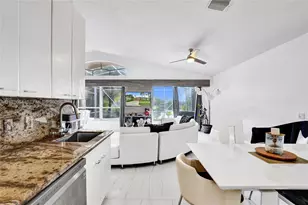 1947 NW 130th Ave, Pembroke Pines, FL 33028 - Photo 52