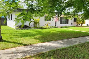 10990 SW 57th St, Miami, FL 33173 - Photo 2