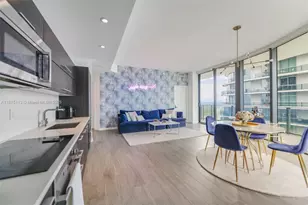 45 SW 9th St, Miami, FL 33130 - Photo 2