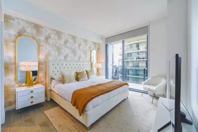 45 SW 9th St #4108, Miami, FL 33130 - Photo 8