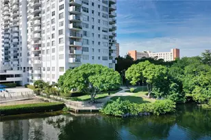 2780 NE 183rd St, Aventura, FL 33160 - Photo 28
