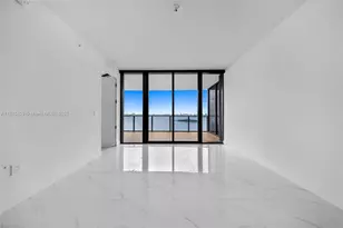 700 NE 24th St, Miami, FL 33137 - Photo 16