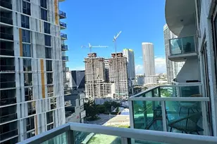 41 SE 5th St, Miami, FL 33131 - Photo 28