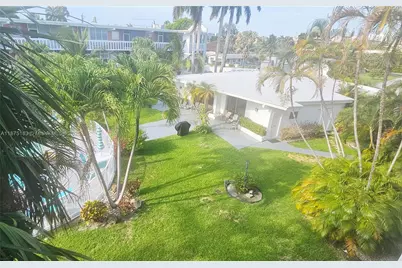 141 NE 10th Ave #22C, Hallandale Beach, FL 33009 - Photo 4