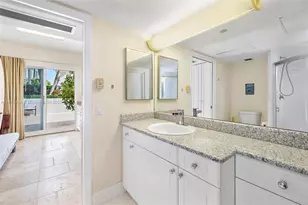 4775 Collins Ave, Miami Beach, FL 33140 - Photo 2