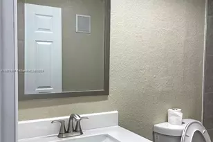 400 NW 65th Ave, Margate, FL 33063 - Photo 12