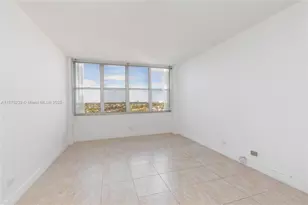 7441 Wayne Ave, Miami Beach, FL 33141 - Photo 14