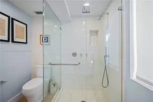 617/625 E Dilido Dr, Miami Beach, FL 33139 - Photo 22