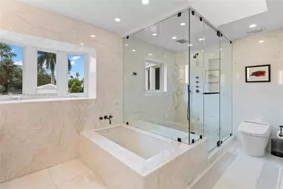 617/625 E Dilido Dr, Miami Beach, FL 33139 - Photo 18