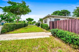 17130 NE 7th Ave, North Miami Beach, FL 33162 - Photo 34