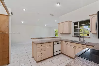 16035 SW 173rd Ave, Miami, FL 33187 - Photo 24