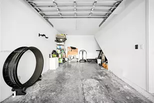 455 NE 39th St, Miami, FL 33137 - Photo 28