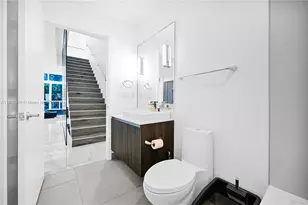 455 NE 39th St, Miami, FL 33137 - Photo 22