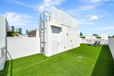 455 NE 39th St #205, Miami, FL 33137 - Photo 36