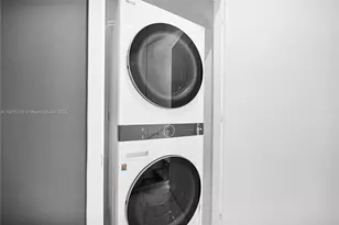 455 NE 39th St, Miami, FL 33137 - Photo 26