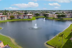 8950 Sunrise Lakes Blvd, Sunrise, FL 33322 - Photo 40