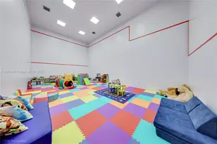 701 Brickell Key Blvd, Miami, FL 33131 - Photo 24