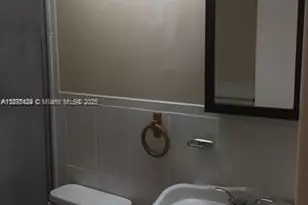 17890 W Dixie Hwy 106 Hwy, North Miami Beach, FL 33160 - Photo 22