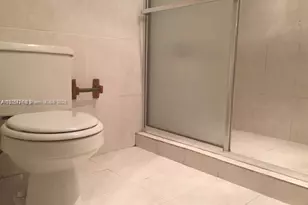 17890 W Dixie Hwy 106 Hwy, North Miami Beach, FL 33160 - Photo 24