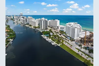 5401 Collins Ave #1231, Miami Beach, FL 33140 - Photo 2