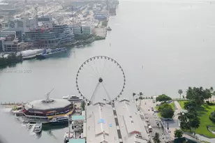 398 NE 5th St, Miami, FL 33132 - Photo 36