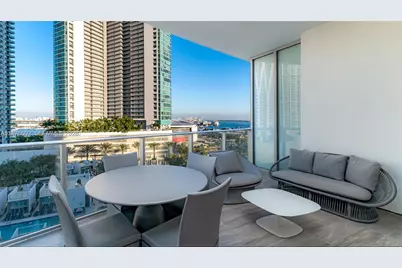 851 NE 1st Ave #1203, Miami, FL 33132 - Photo 8