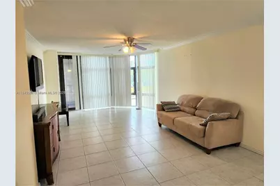 3375 N Country Club Dr #203, Aventura, FL 33180 - Photo 4