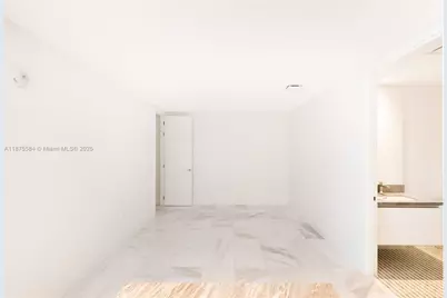 700 NE 26th Ter #902, Miami, FL 33137 - Photo 12