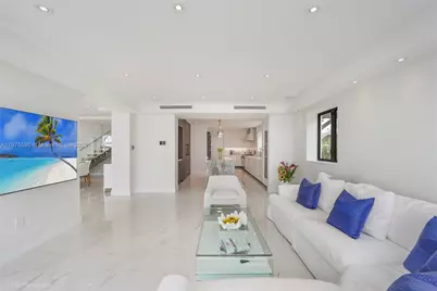 1001 N Venetian Dr, Miami, FL 33139 - Photo 18