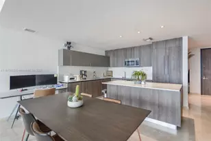 88 SW 7th St, Miami, FL 33130 - Photo 10