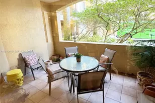 16101 Emerald Estates Dr, Weston, FL 33331 - Photo 6