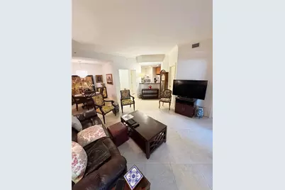 16101 Emerald Estates Dr #138, Weston, FL 33331 - Photo 4